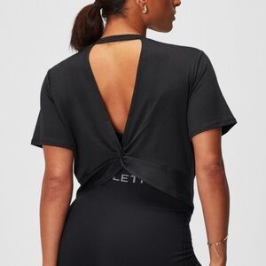 Fabletics Dry-Flex Twist Back Short-Sleeve Tee